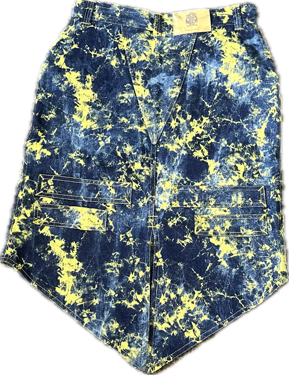 Denim V-cut skirt (IE003)